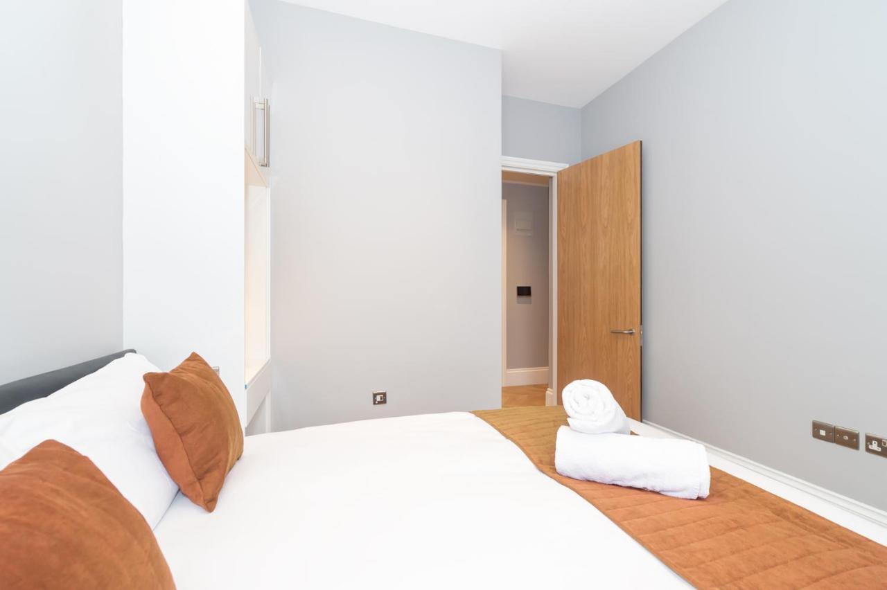 Stunning Hyde Park Apartments London Bagian luar foto