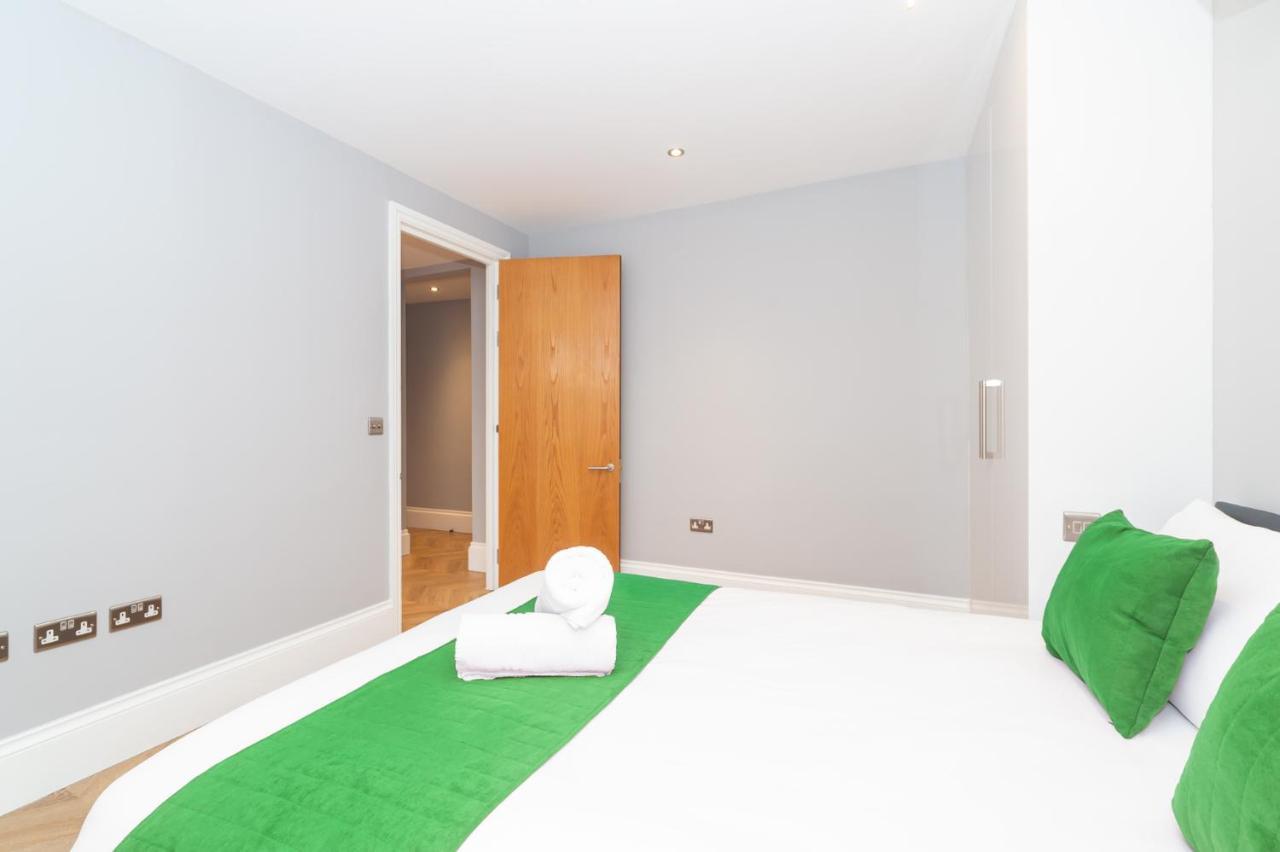 Stunning Hyde Park Apartments London Bagian luar foto