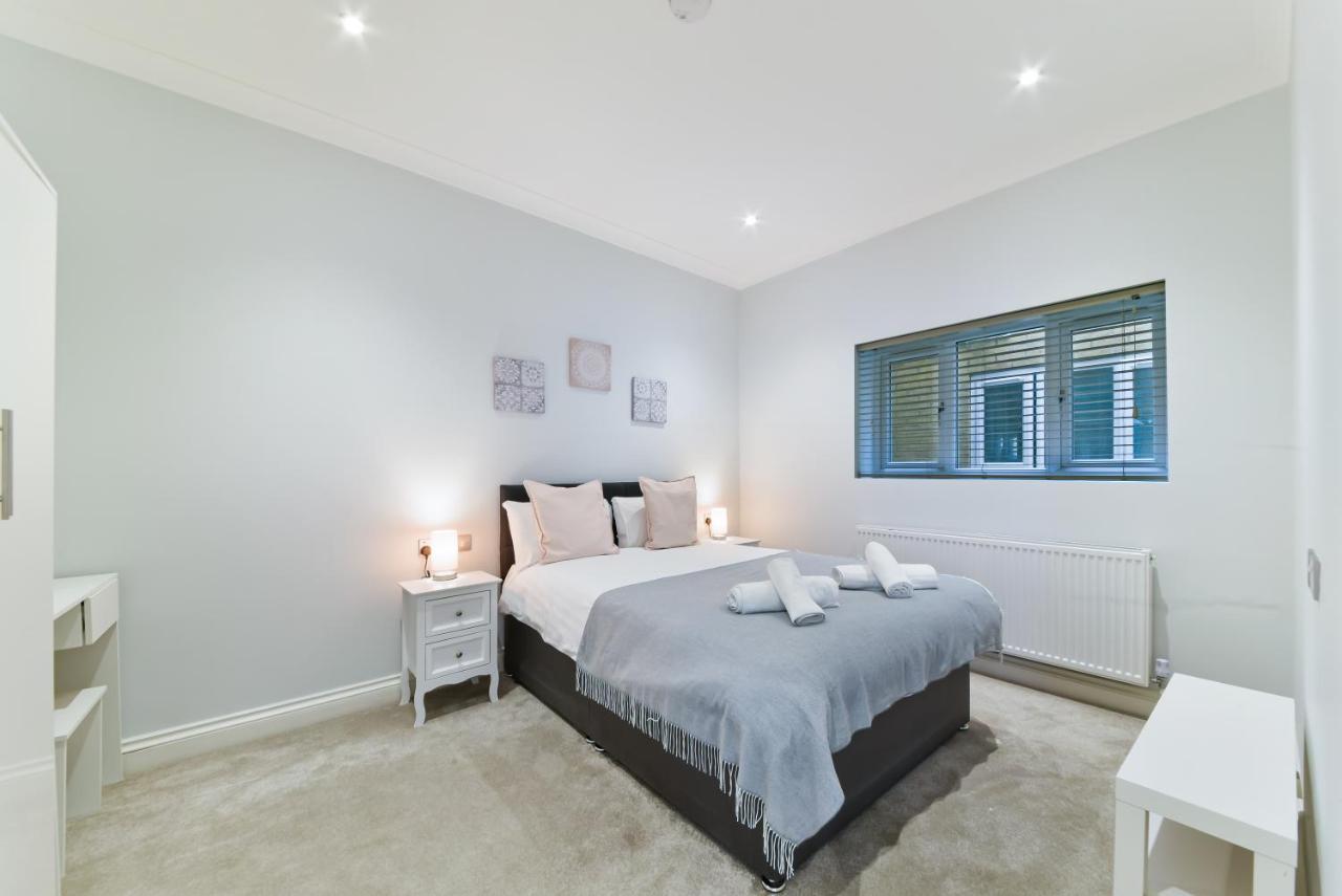 Stunning Hyde Park Apartments London Bagian luar foto
