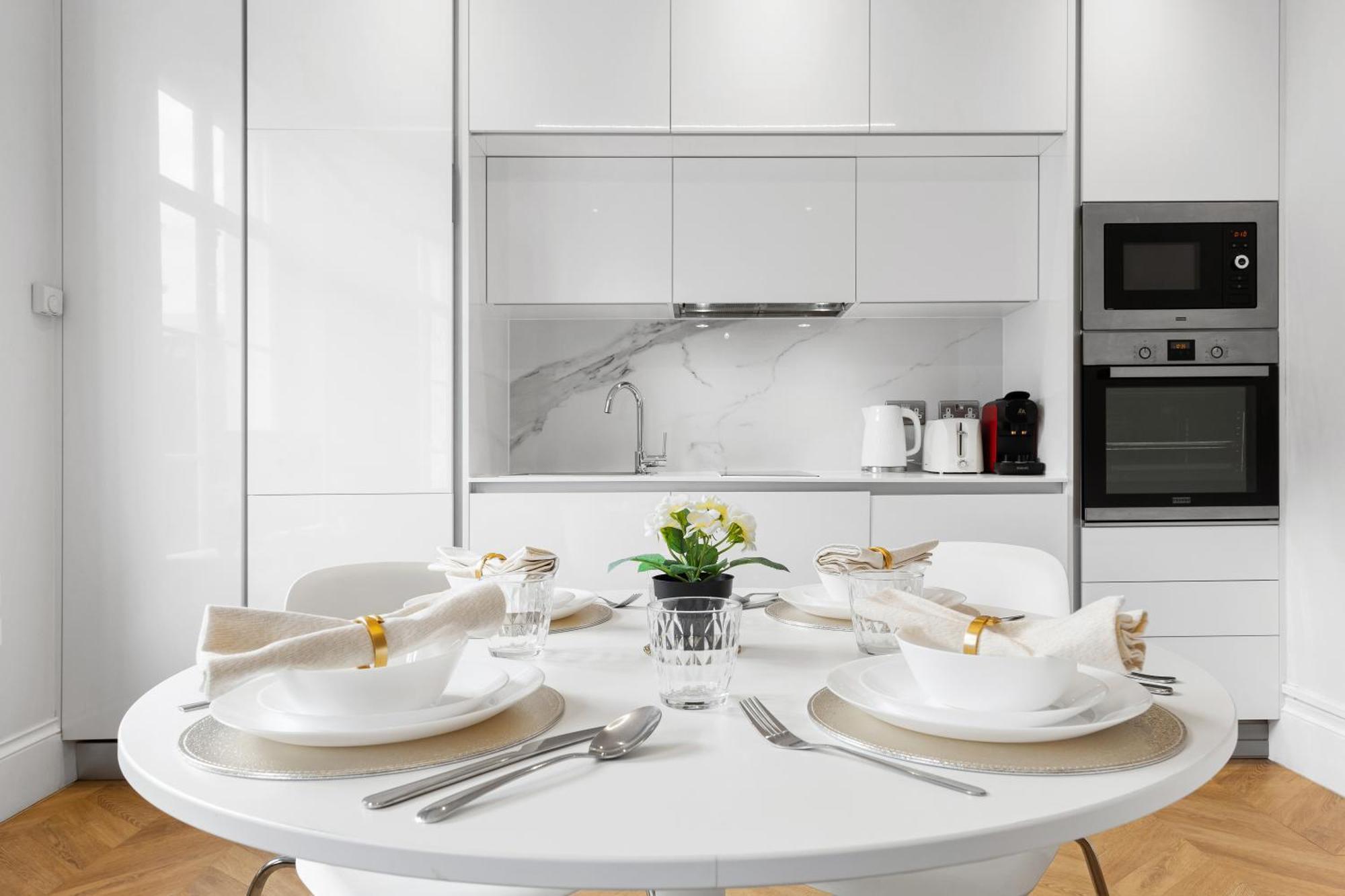 Stunning Hyde Park Apartments London Bagian luar foto