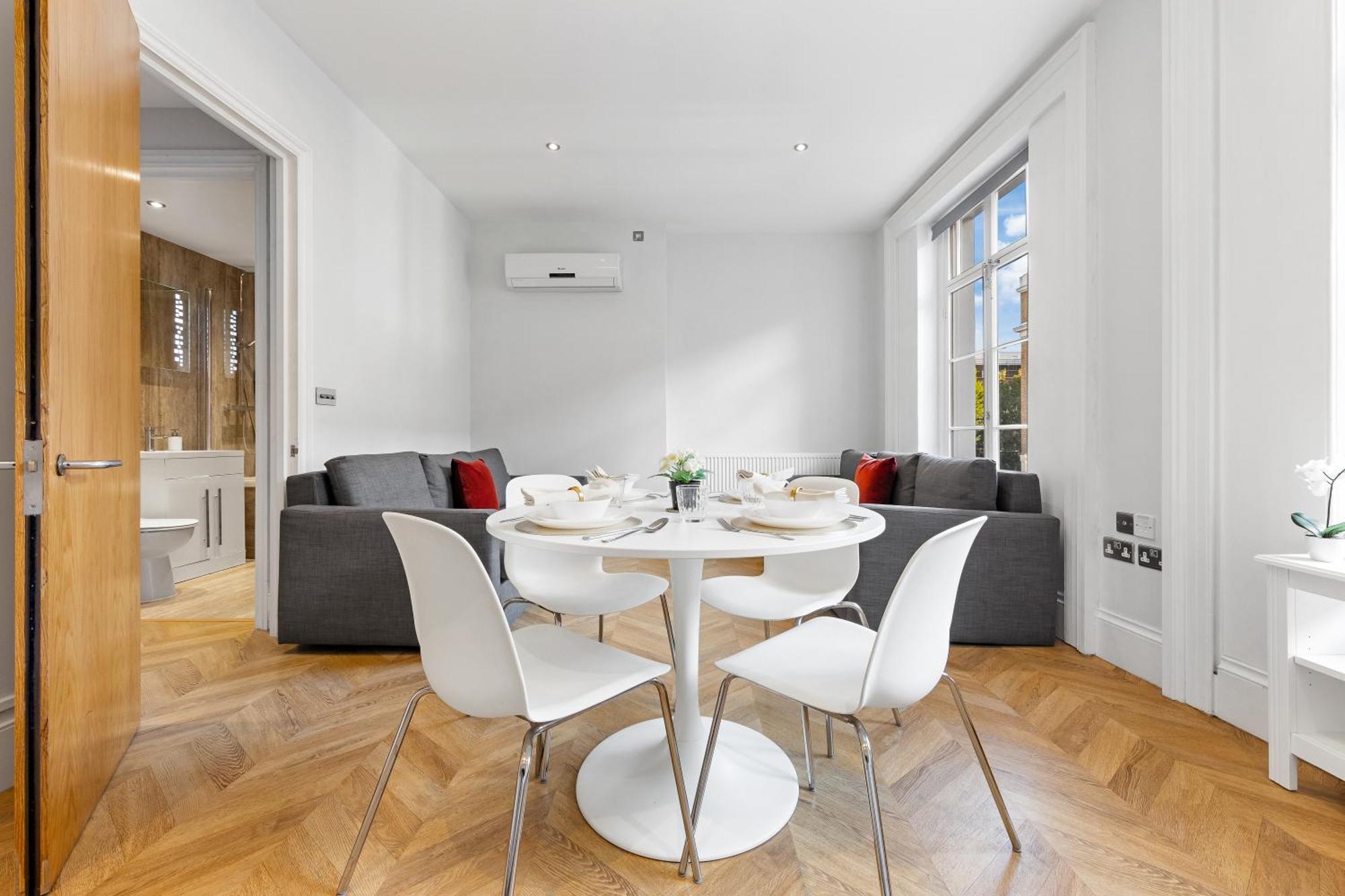 Stunning Hyde Park Apartments London Bagian luar foto