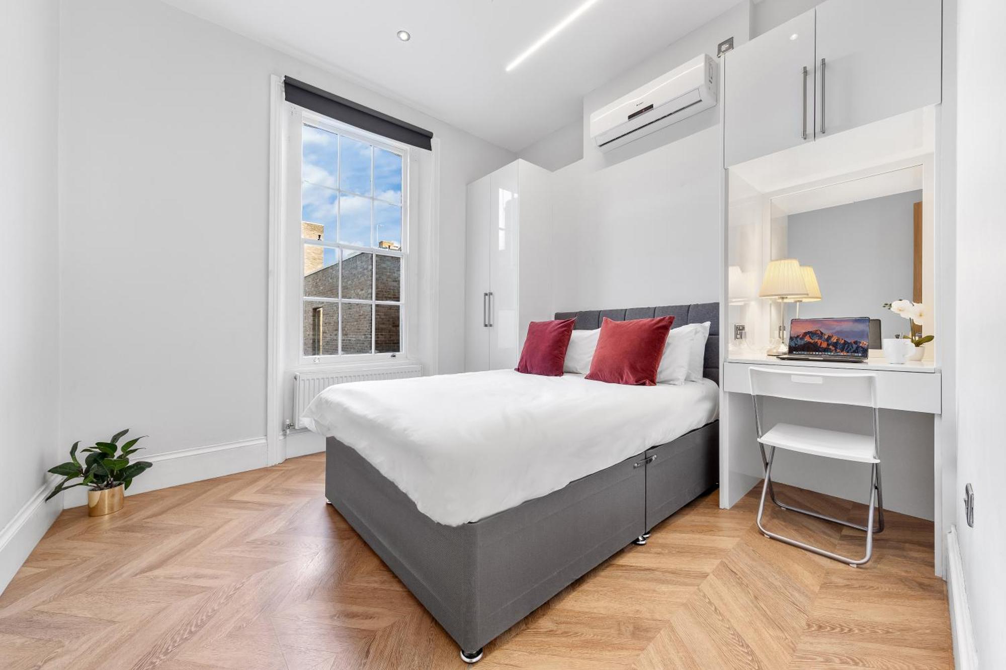 Stunning Hyde Park Apartments London Bagian luar foto